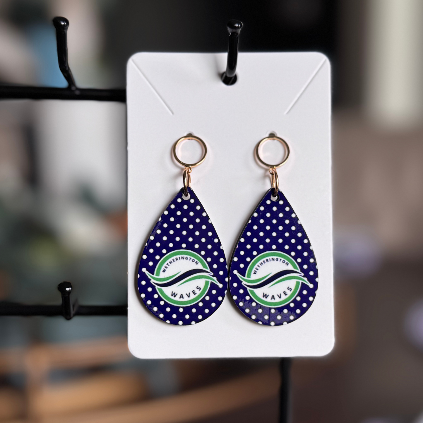 Dotted Waves